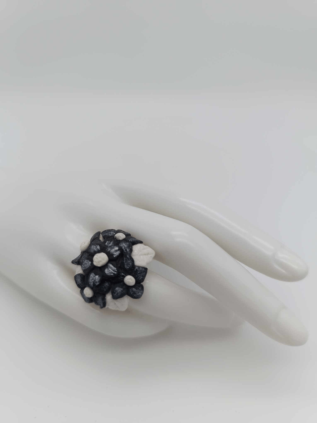 Bague en porcelaine froide Solanum 
