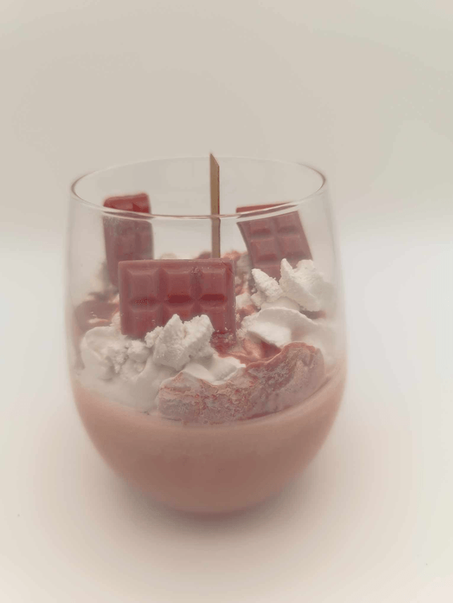 Bougie gourmande à la cerise