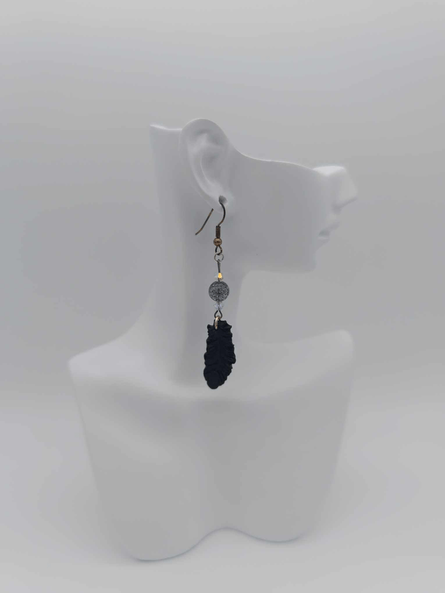 Boucles d'oreilles en porcelaine froide Petite plume avec perles Swarovski