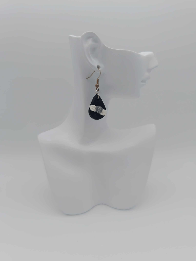 Boucles d'oreilles en porcelaine froide Goutte