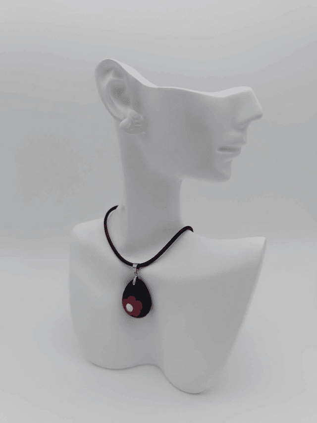 Collier en porcelaine froide Goutte